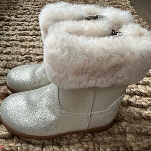 100 % Authentic UGG Toddler Boots